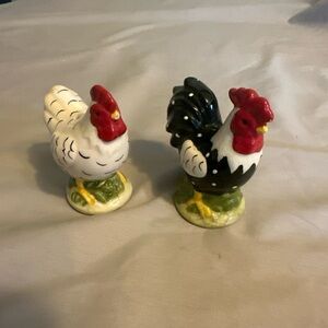 Rooster and Hen Salt and Pepper Shakers